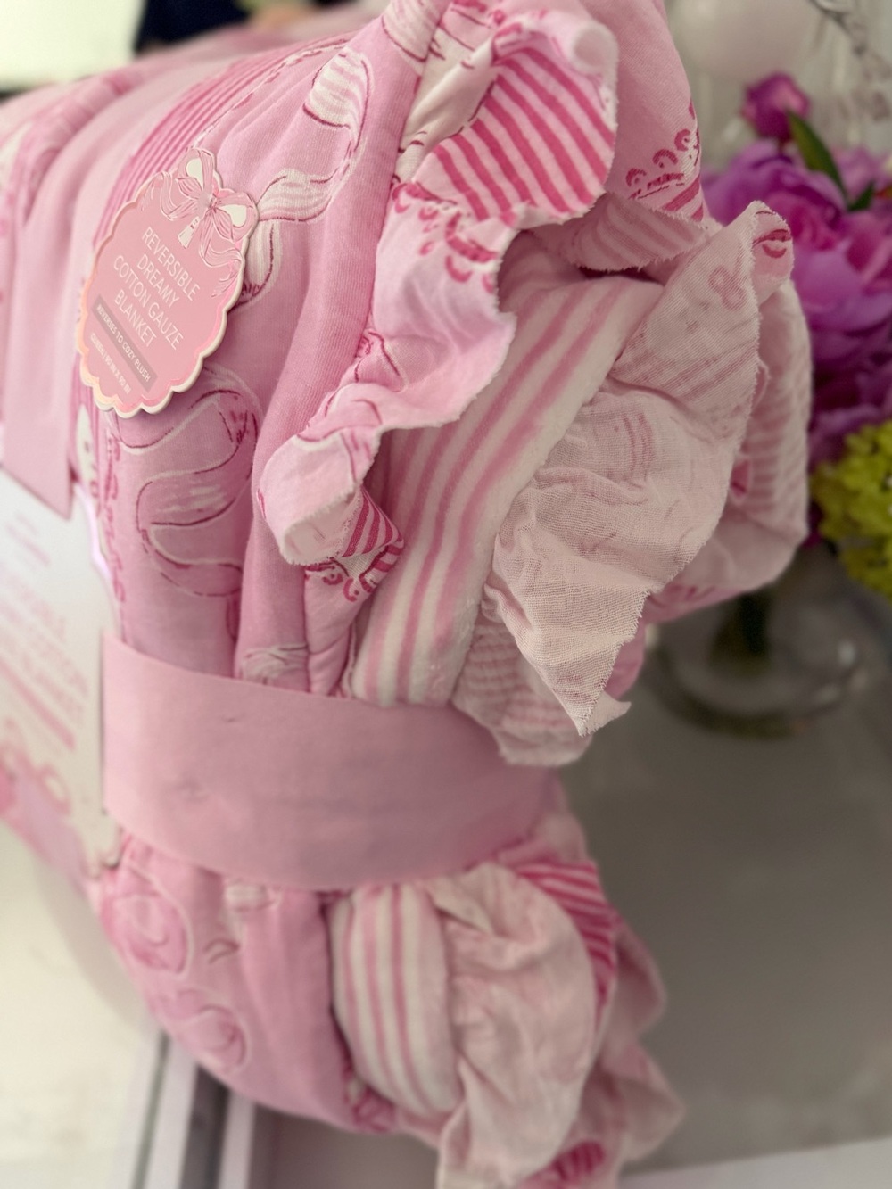 Envogue Pink Coquette Ghost Bow Lace Ruffle Trim Gauze Reversible Throw Blanket - Picture 7 of 7